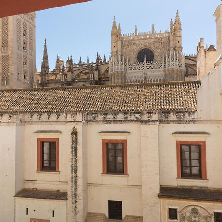 Puerta Catedral Apartments Seville Ngoại thất bức ảnh