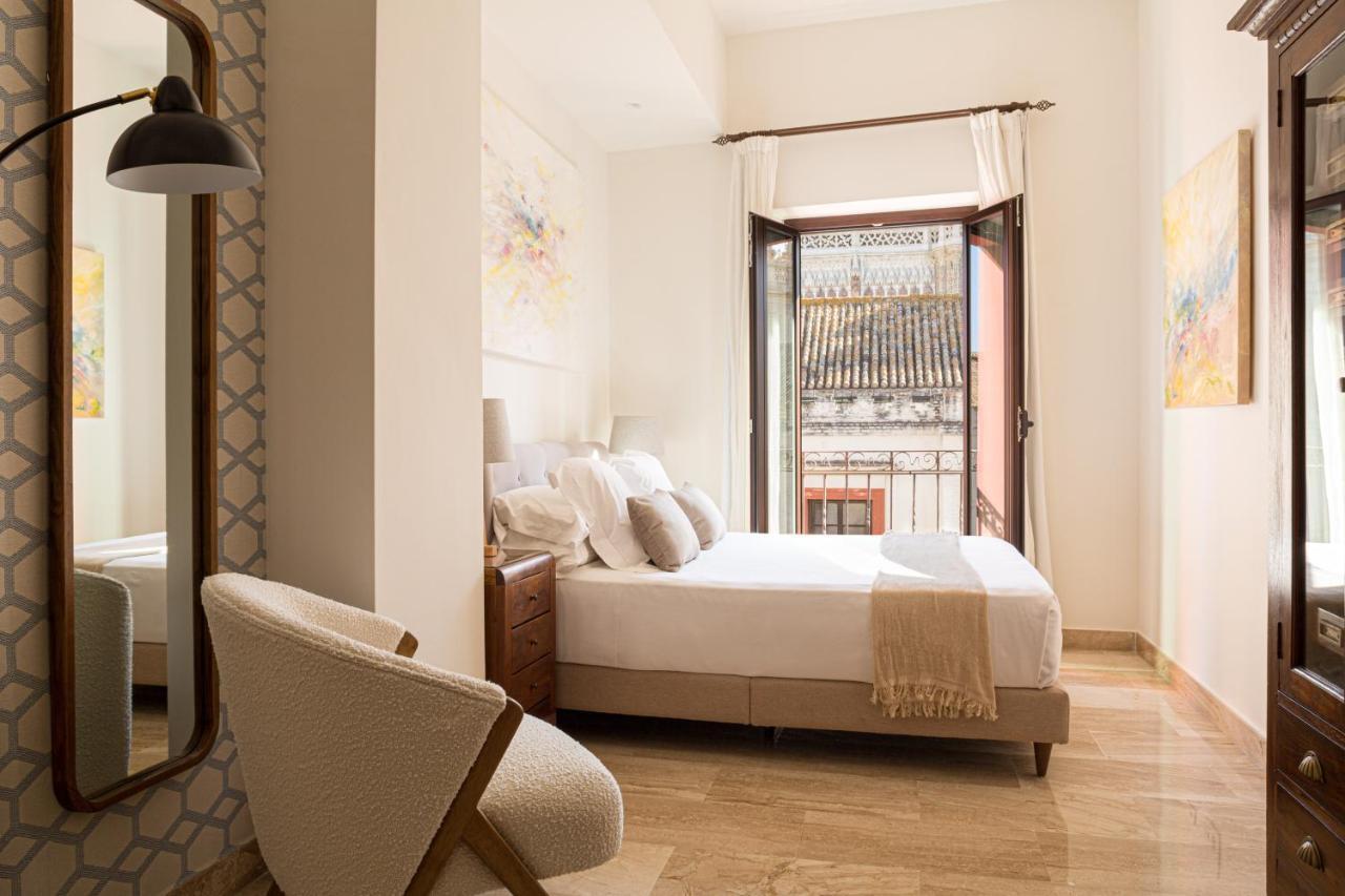 Puerta Catedral Apartments Seville Ngoại thất bức ảnh