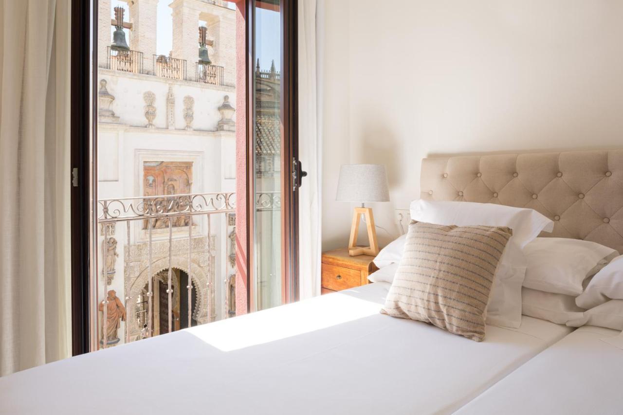 Puerta Catedral Apartments Seville Ngoại thất bức ảnh
