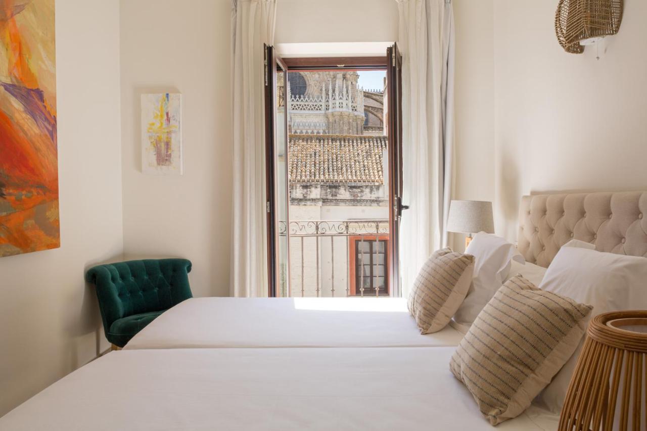 Puerta Catedral Apartments Seville Ngoại thất bức ảnh