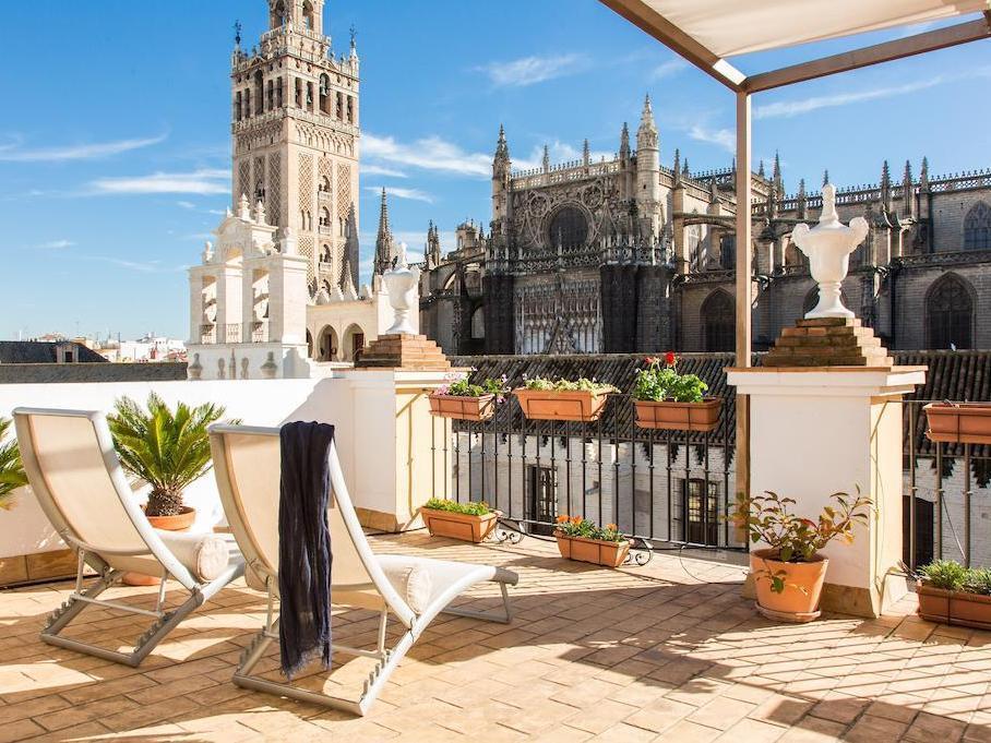Puerta Catedral Apartments Seville Ngoại thất bức ảnh