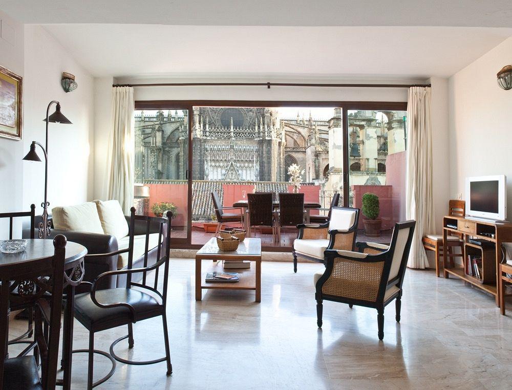 Puerta Catedral Apartments Seville Ngoại thất bức ảnh
