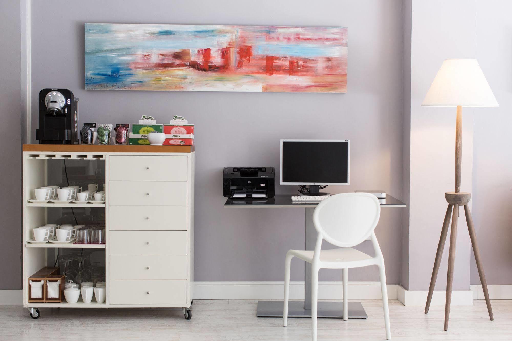 Puerta Catedral Apartments Seville Ngoại thất bức ảnh